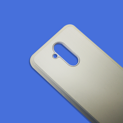 Vidéo montrant le processus de fabrication d'une coque 2D TPU